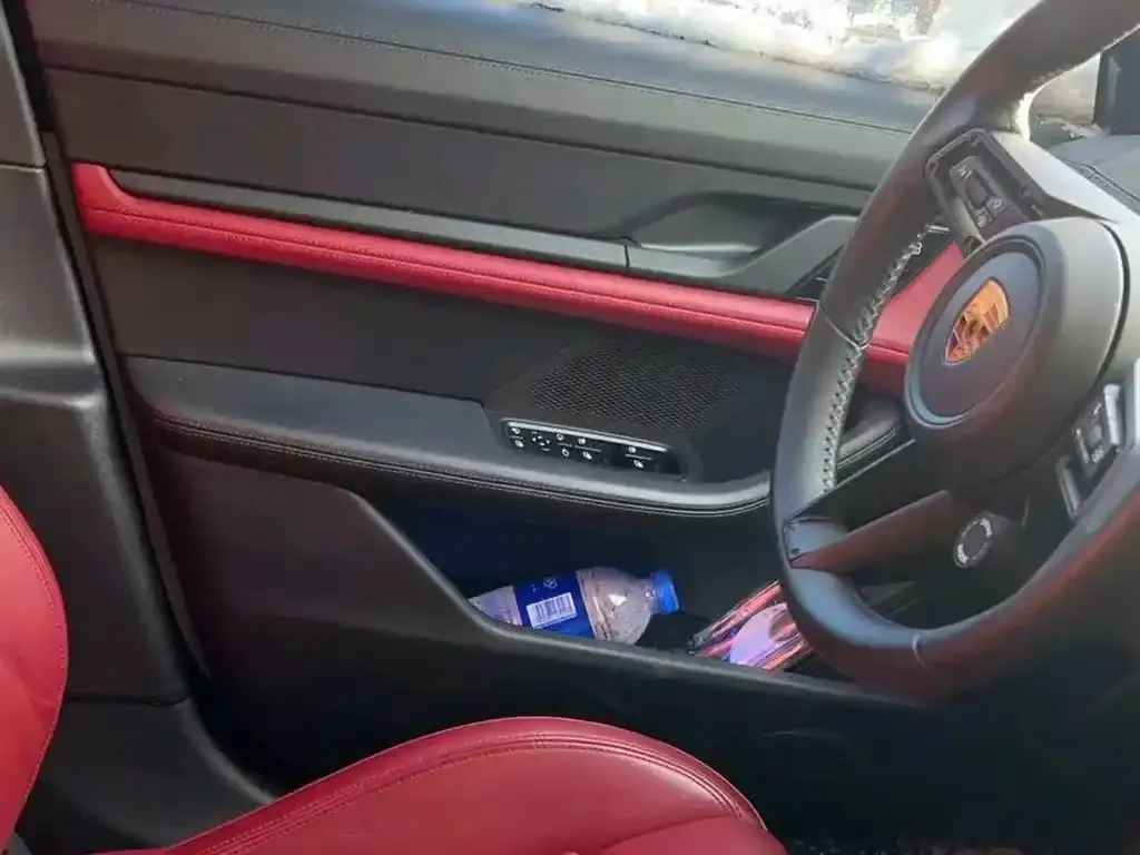Porsche Taycan 2021 из CN, фото 4