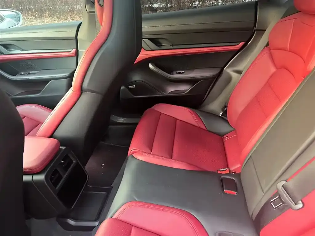 Porsche Taycan 2021 из CN, фото 6
