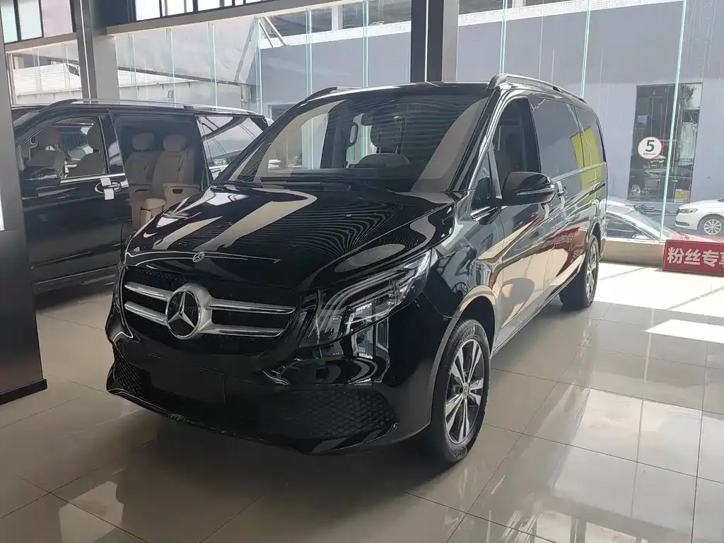 Mercedes-Benz V-Class 2022 из CN, фото 1