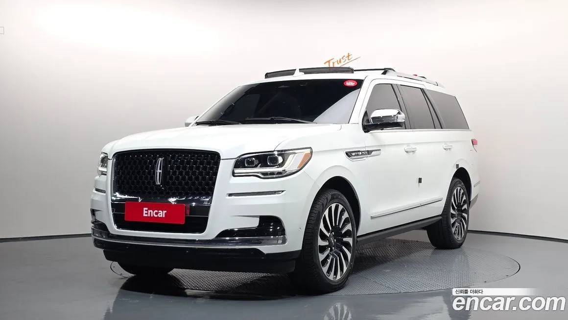 Lincoln Navigator
