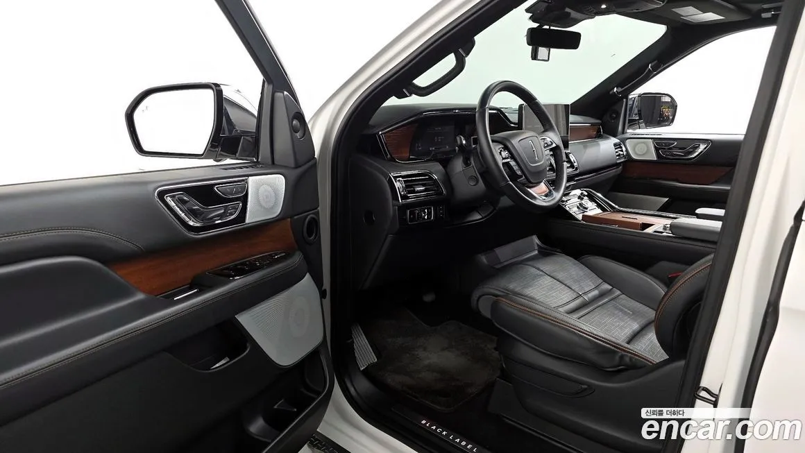 Lincoln Navigator 2023 из KR, фото 10
