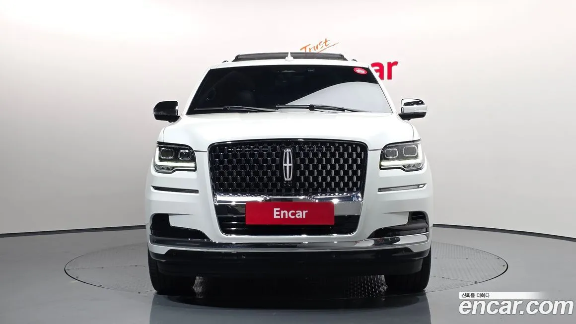 Lincoln Navigator 2023 из KR, фото 3