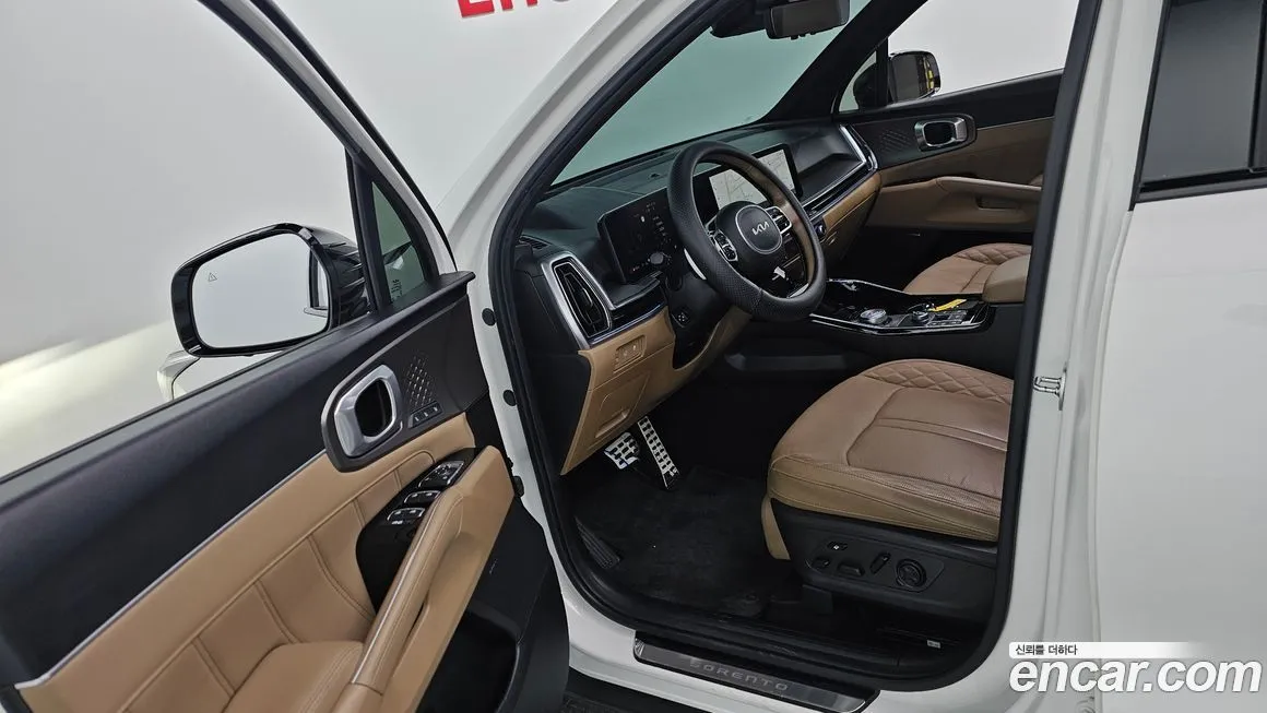 Kia Sorento — фото 10