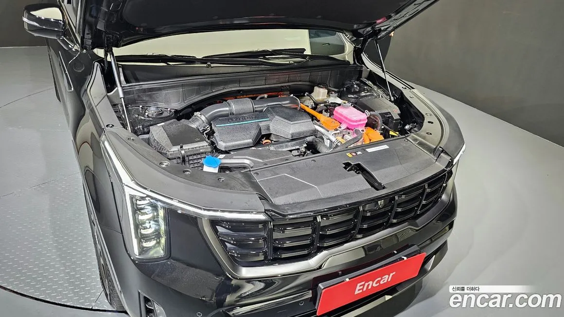 Kia Sorento — фото 6