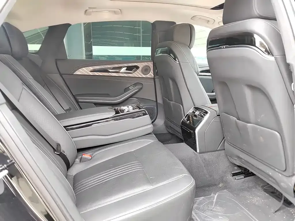 Hongqi H9 2025 из CN, фото 7