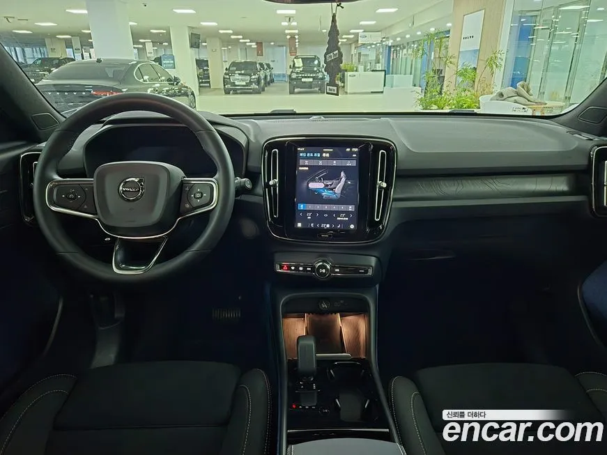 Volvo XC40 2024 из KR, фото 6
