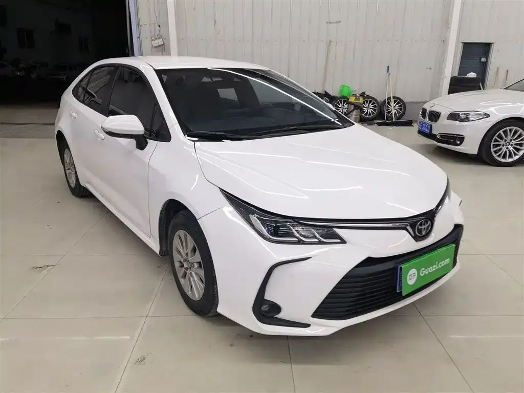 Toyota Corolla 2023 из CN, фото 4