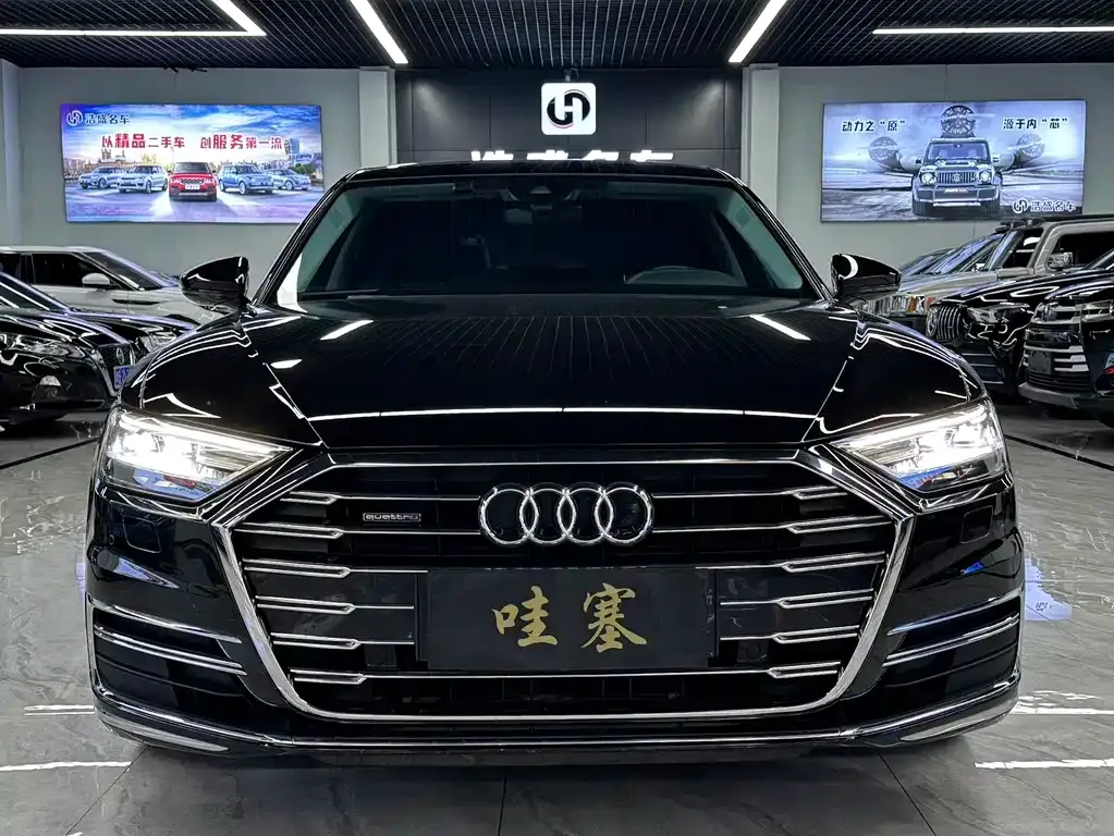 Audi A8 2022 из CN, фото 1