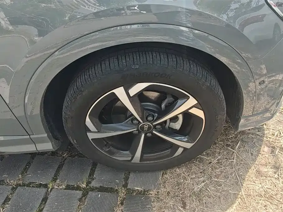 Audi Q3 2024 из CN, фото 6