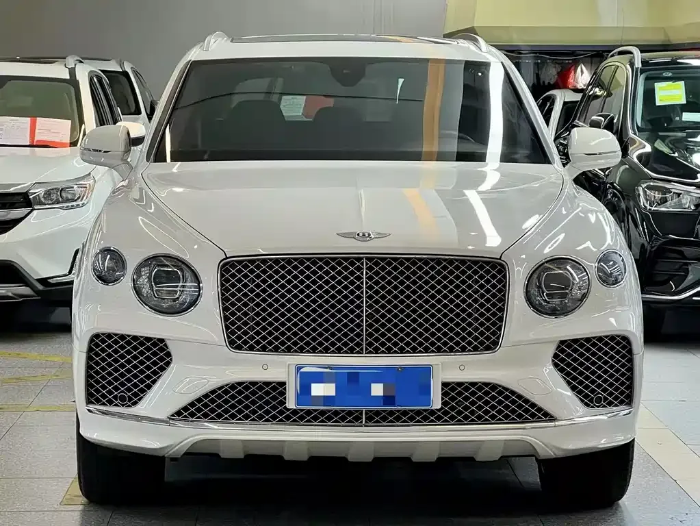 Bentley Bentayga 2021 из CN, фото 1