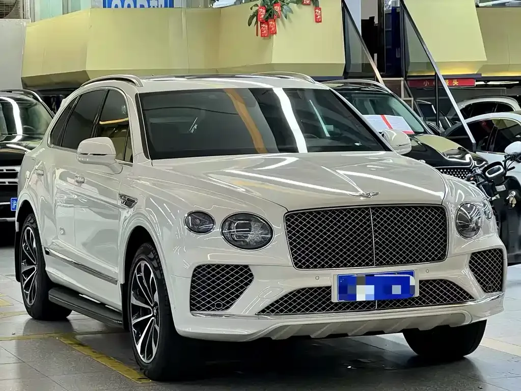 Bentley Bentayga 2021 из CN, фото 3