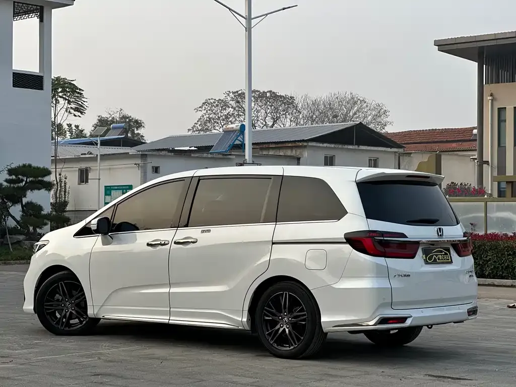 Honda Odyssey 2022 из CN, фото 6
