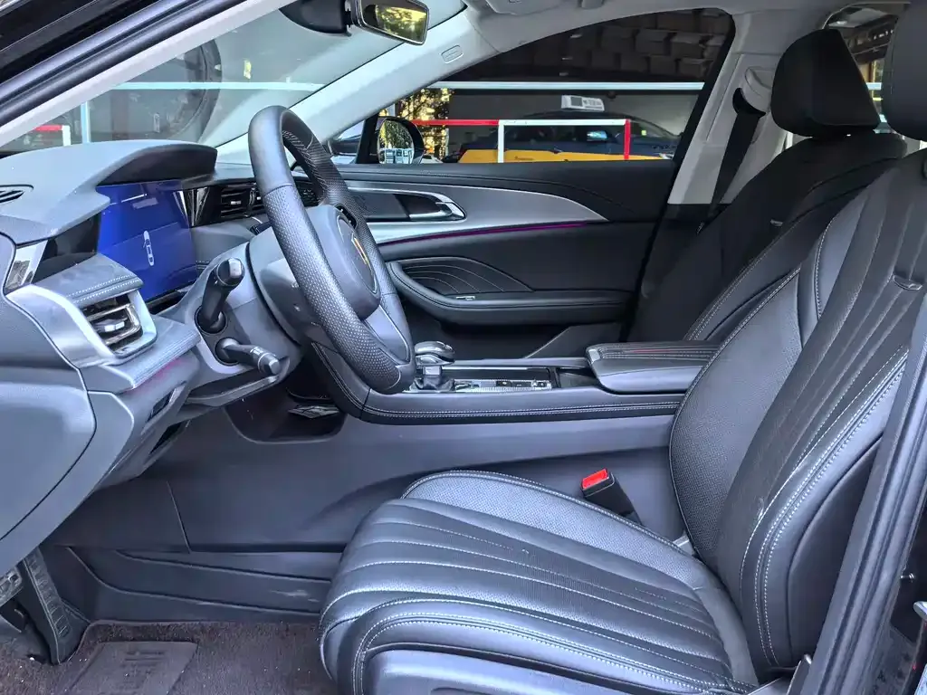 Hongqi H5 2024 из CN, фото 6