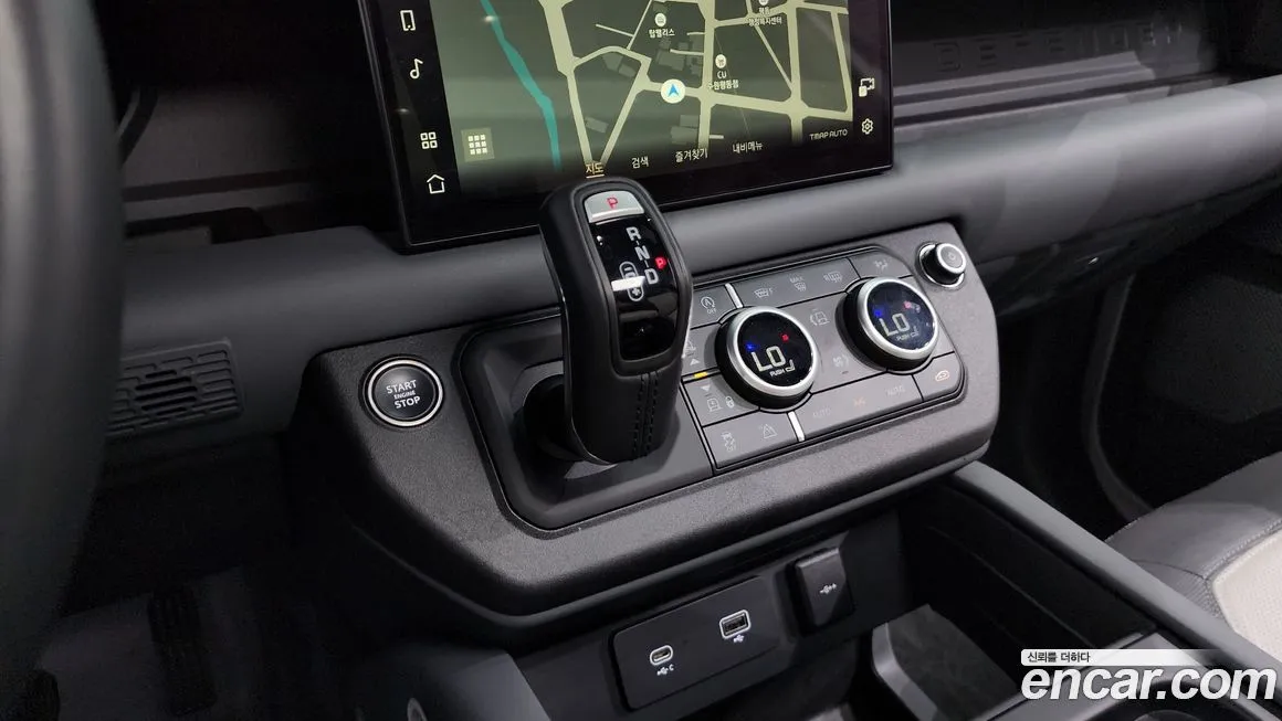 Land Rover Defender 2023 из KR, фото 9
