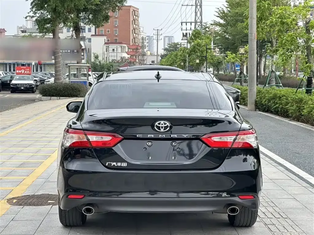 Toyota Camry 2023 из CN, фото 5