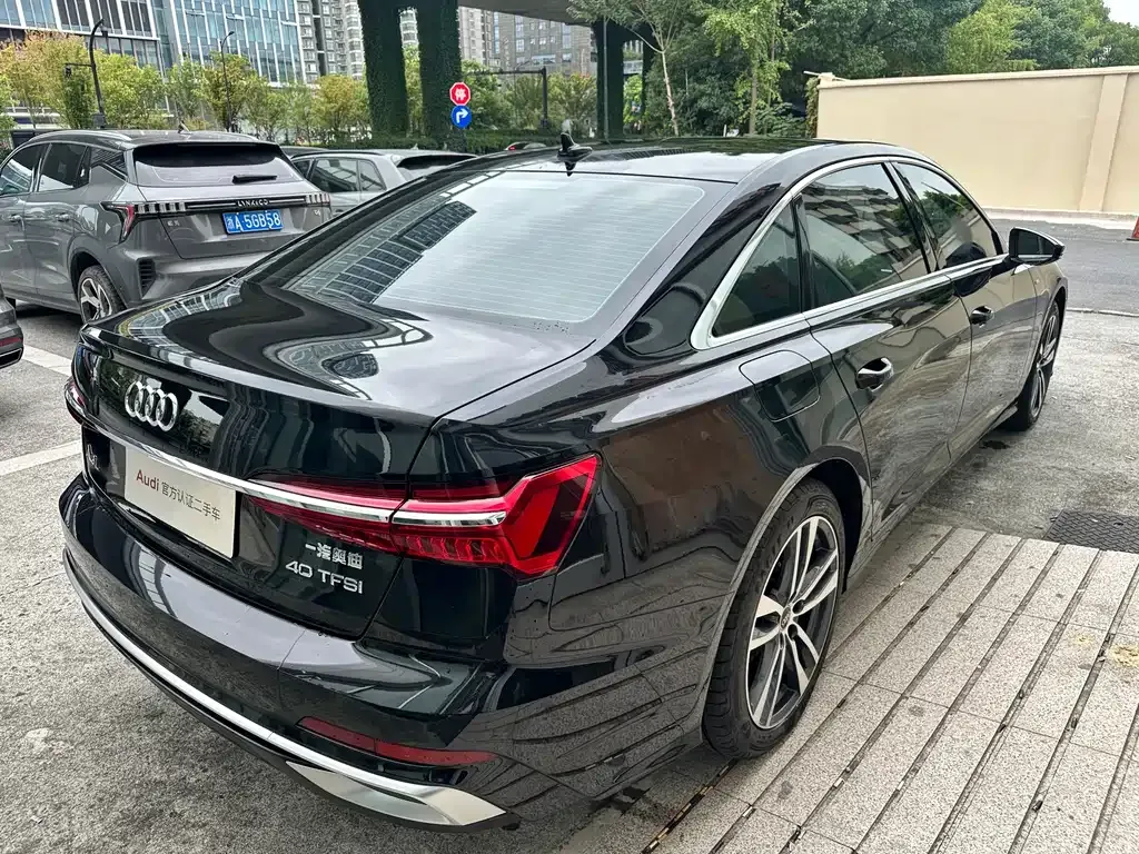 Audi A6L 2024 из CN, фото 7