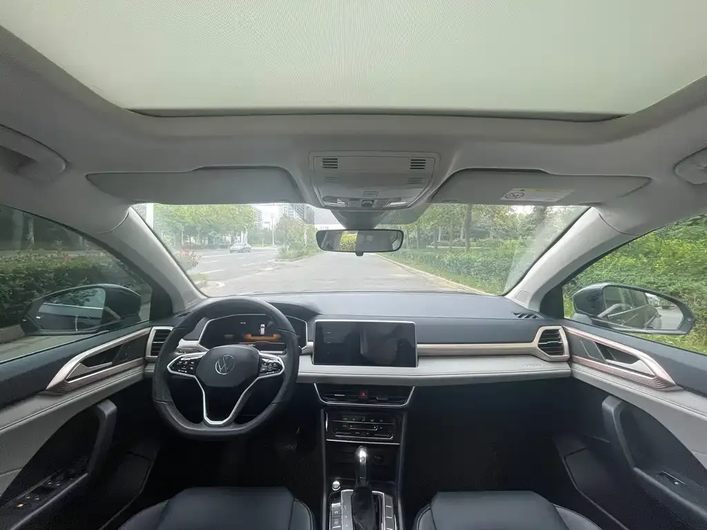 Volkswagen Tharu 2023 из CN, фото 5