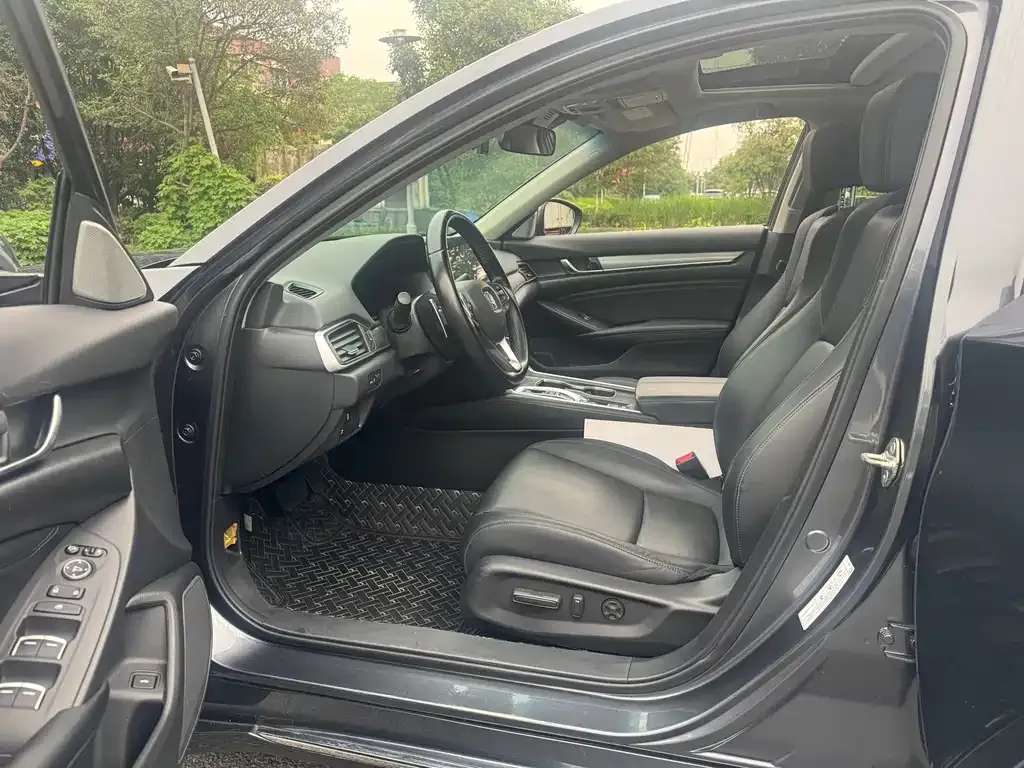 Honda Accord 2022 из CN, фото 8