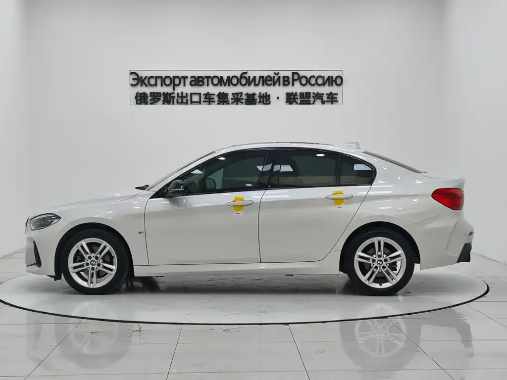 BMW 1 Series 2022 из CN, фото 6