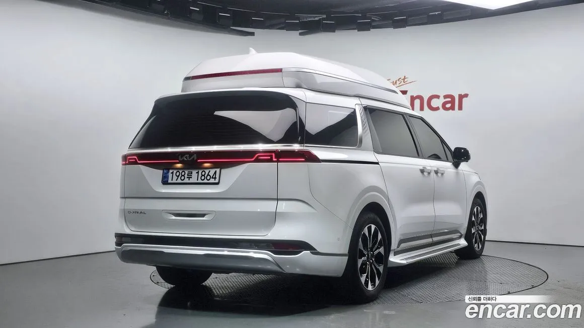 Kia Carnival — фото 2