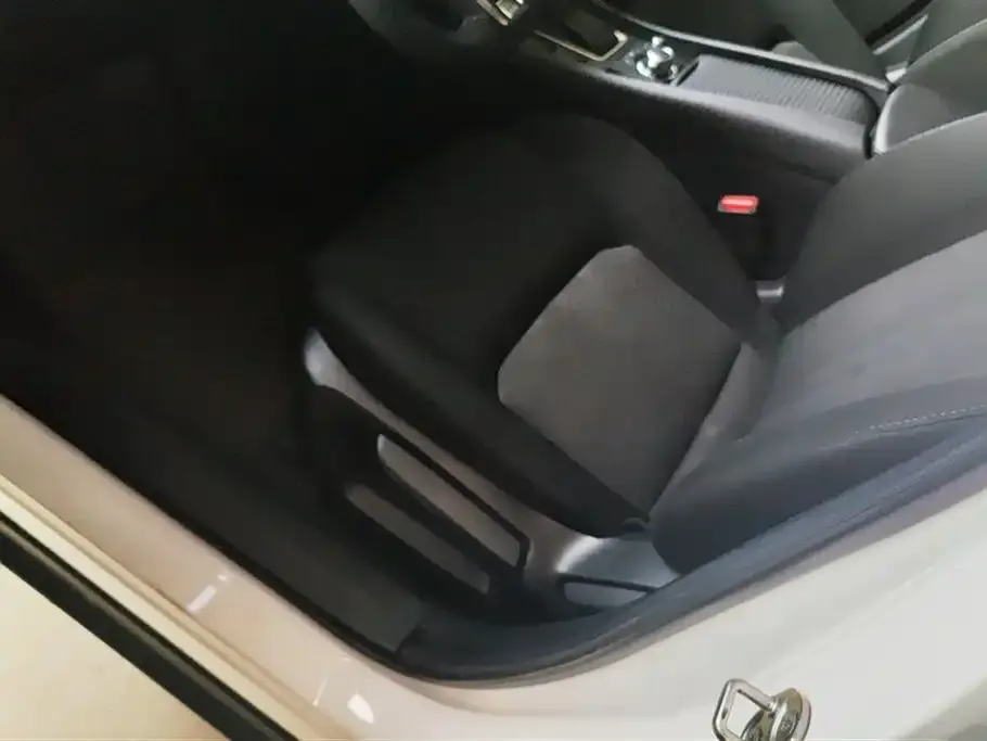 Mazda CX-4 2021 из CN, фото 9