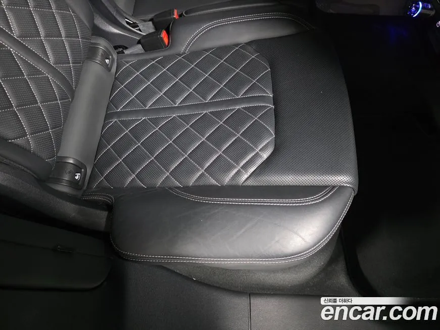Audi Q8 2021 из KR, фото 10