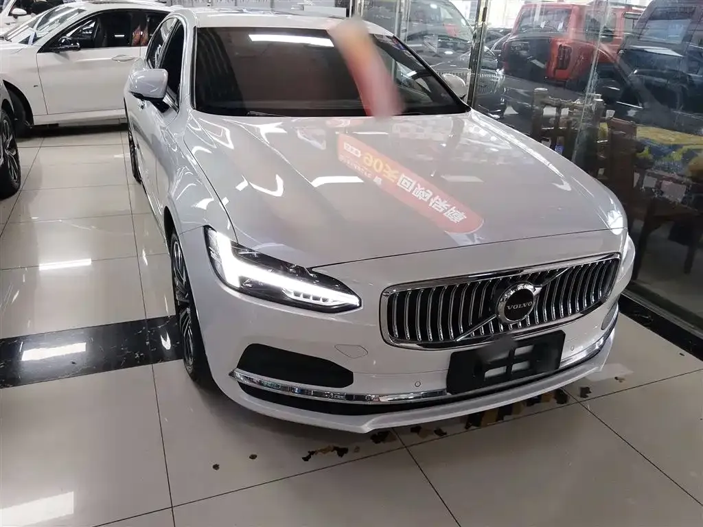 Volvo S90 2023 из CN, фото 4