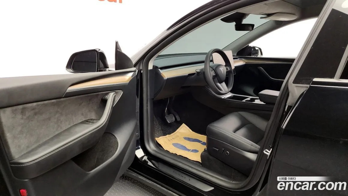 Tesla Model Y 2024 из KR, фото 10