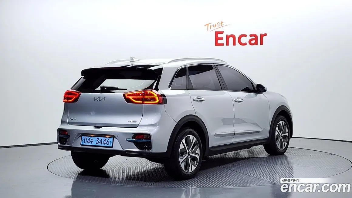 Kia Niro — фото 2
