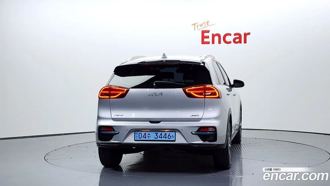 Kia Niro — фото 4