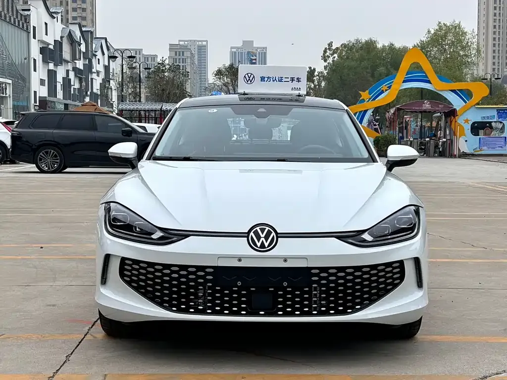 Volkswagen Lamando 2024 из CN, фото 2