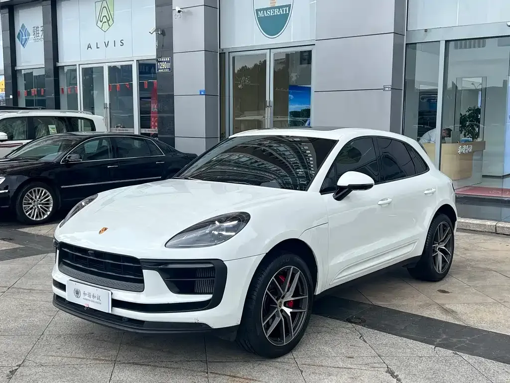 Porsche Macan 2023 из CN, фото 1