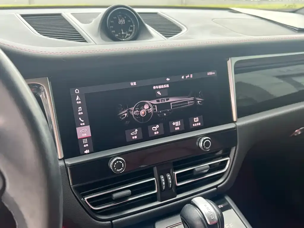 Porsche Macan 2023 из CN, фото 9