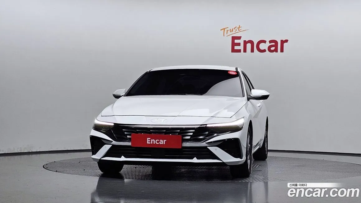 Hyundai AVANTE — фото 3
