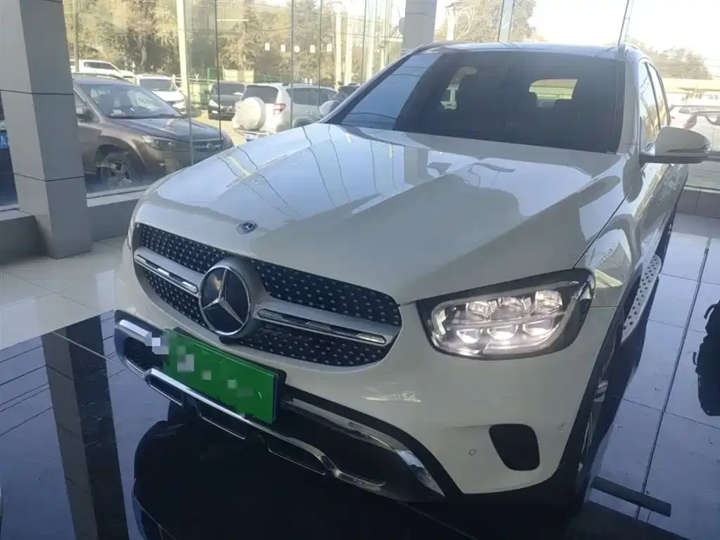 Mercedes-Benz GLC — фото 1
