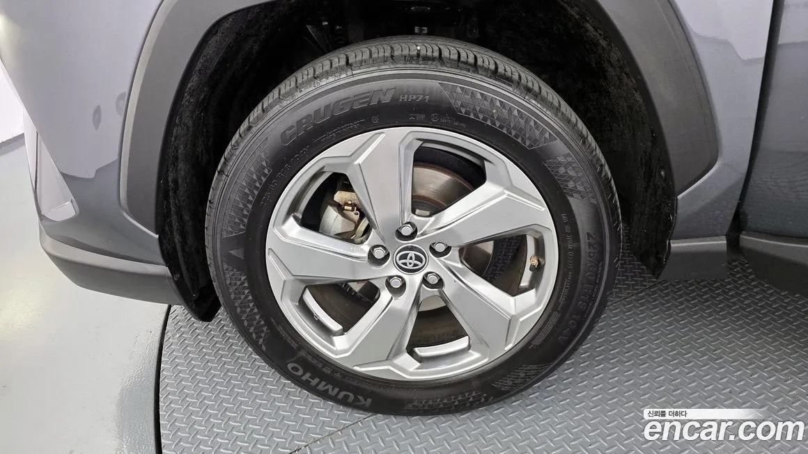 Toyota RAV4 2021 из KR, фото 5