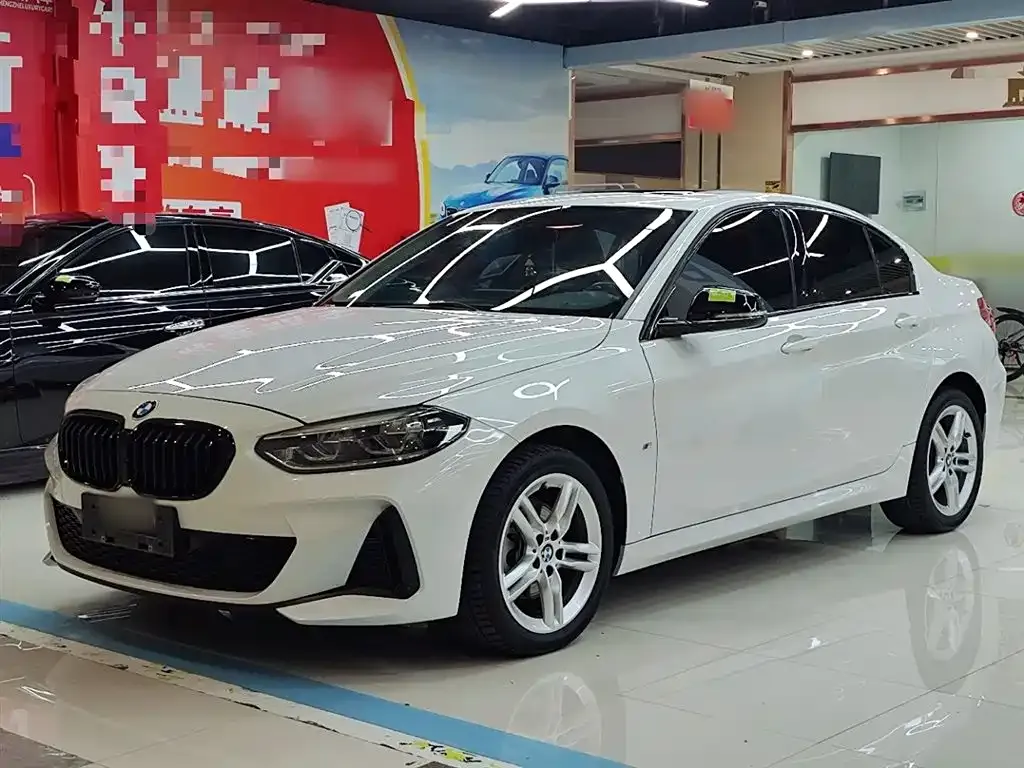 BMW 1 Series 2022 из CN, фото 2