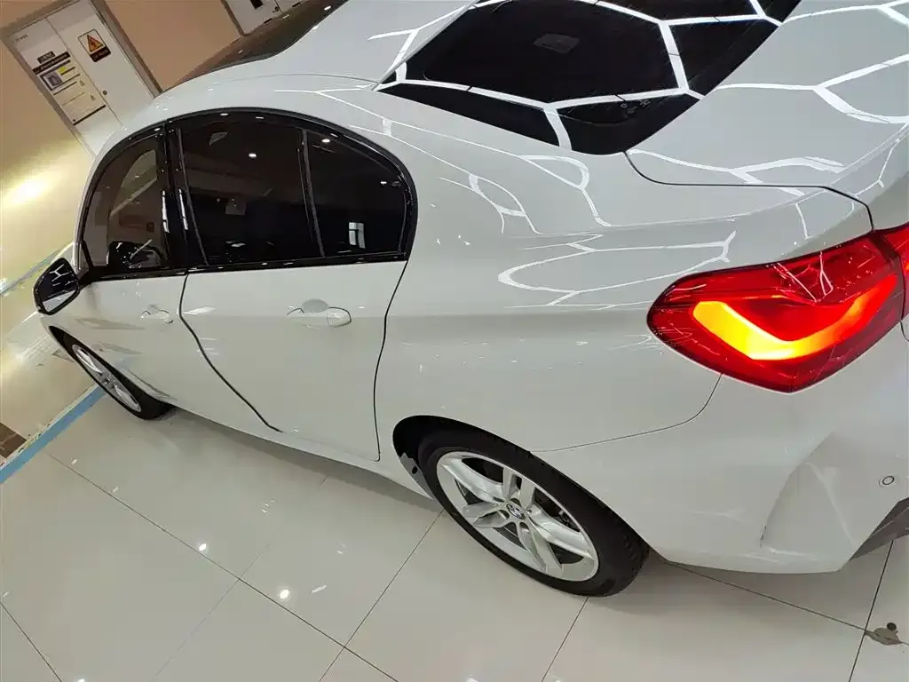 BMW 1 Series 2022 из CN, фото 5