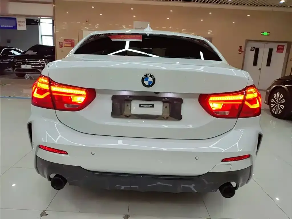 BMW 1 Series 2022 из CN, фото 6