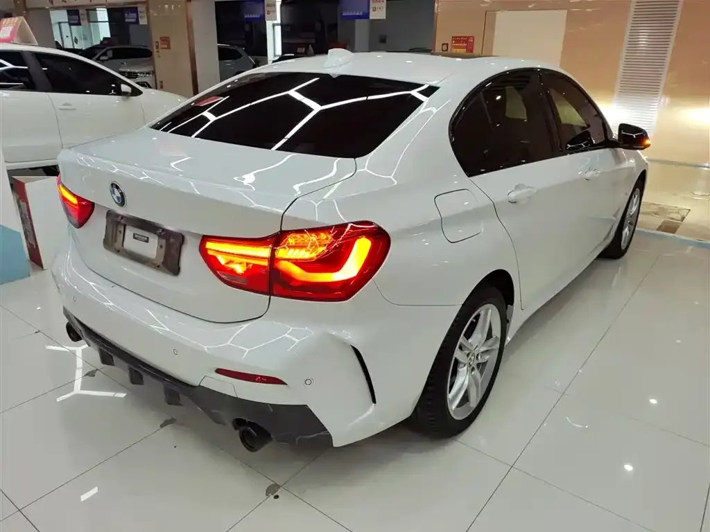 BMW 1 Series 2022 из CN, фото 7
