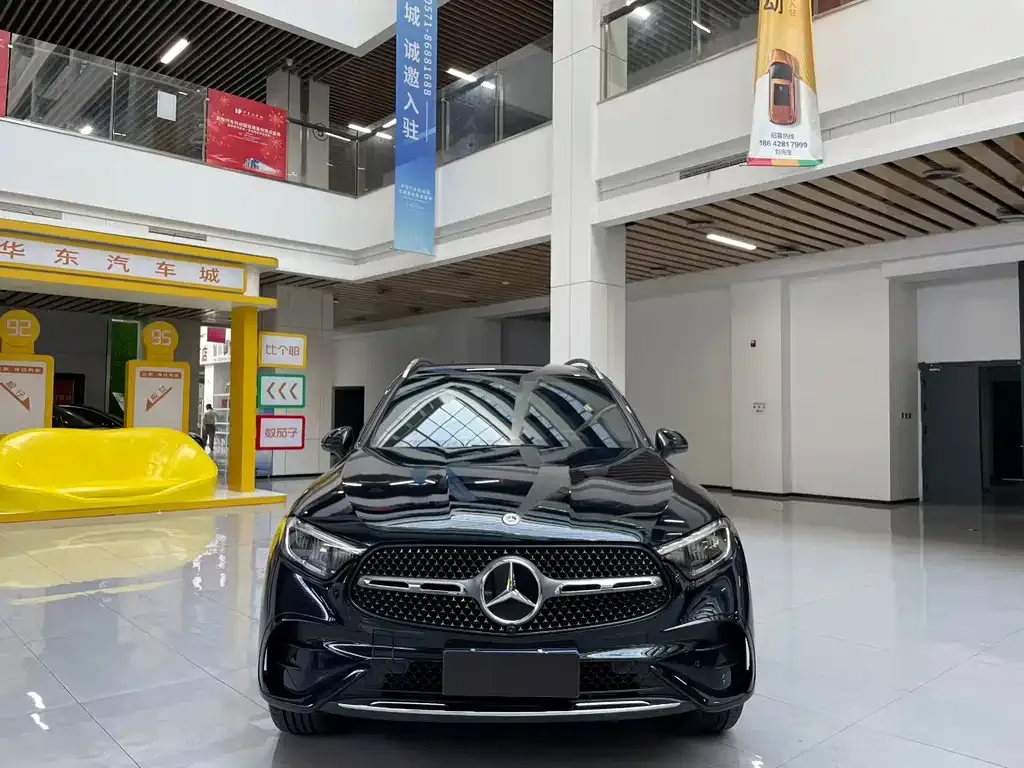 Mercedes-Benz GLC 2024 из CN, фото 2
