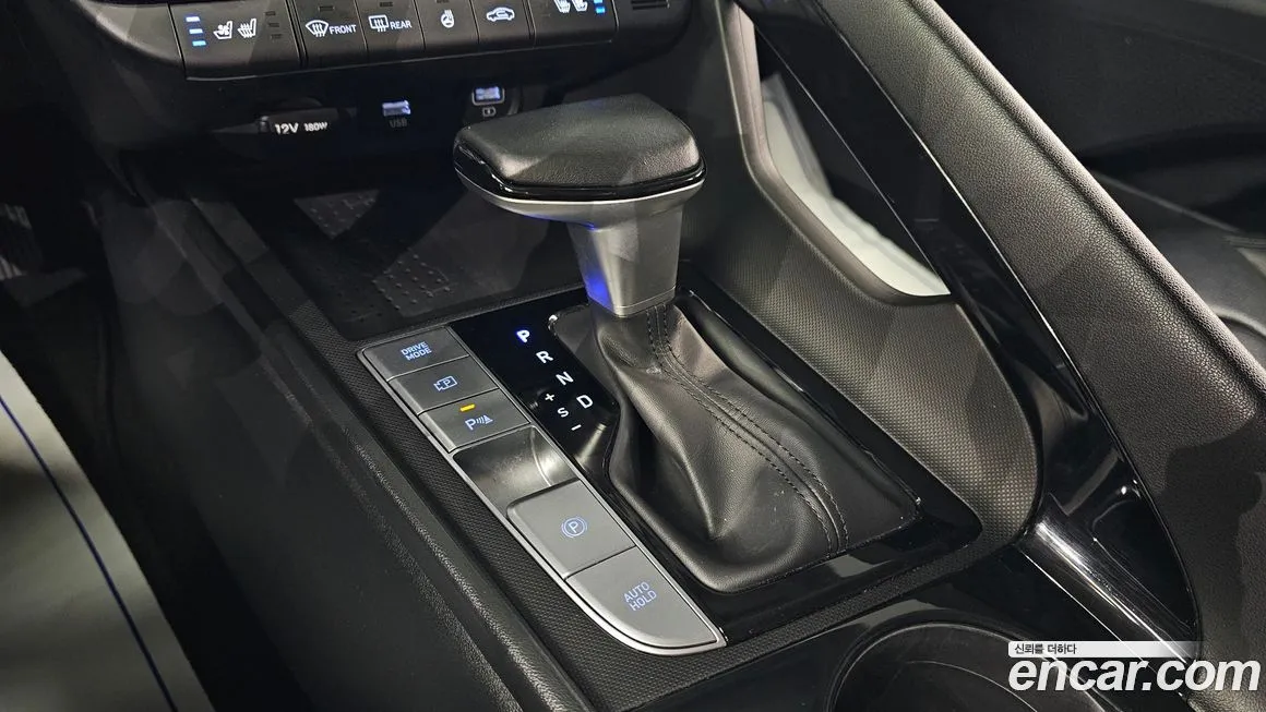 Hyundai AVANTE — фото 9