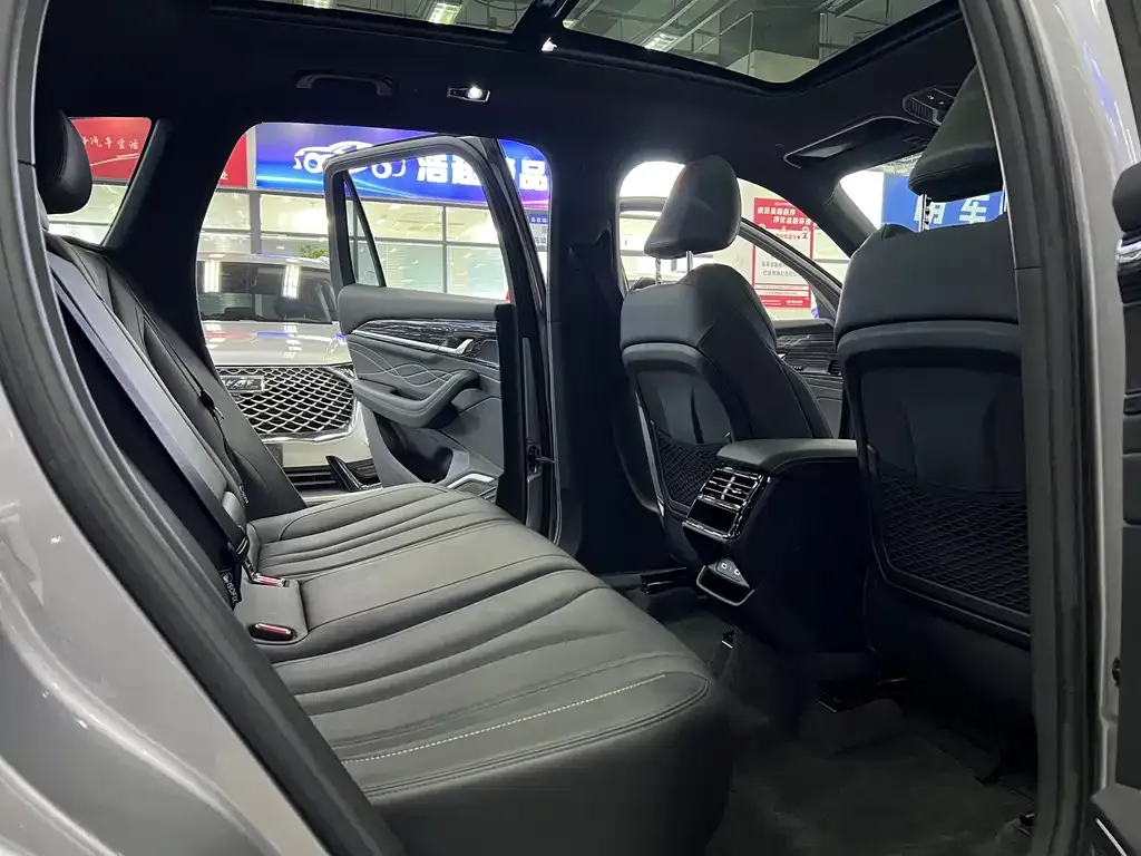 Geely Xingyue L 2025 из CN, фото 8