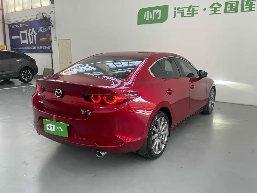 Mazda 3 Axela 2022 из CN, фото 5
