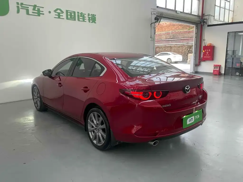 Mazda 3 Axela 2022 из CN, фото 6