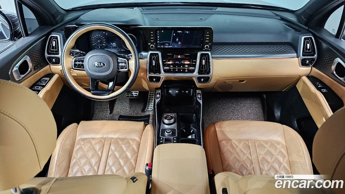 Kia Sorento — фото 7