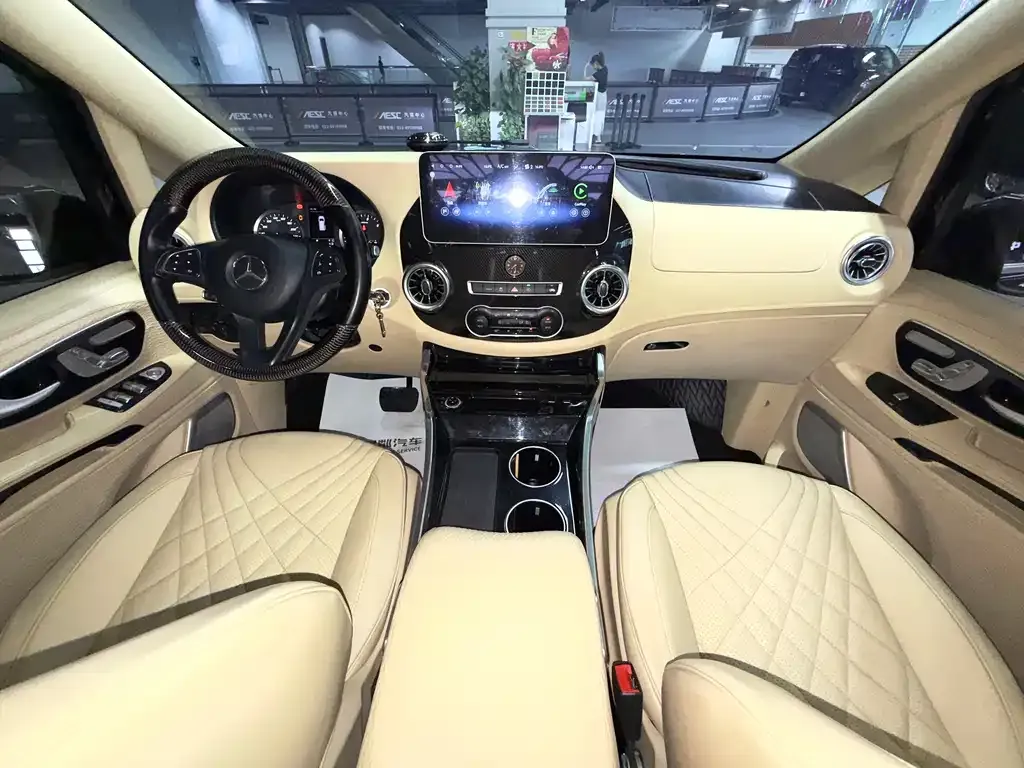 Mercedes-Benz Vito 2022 из CN, фото 10