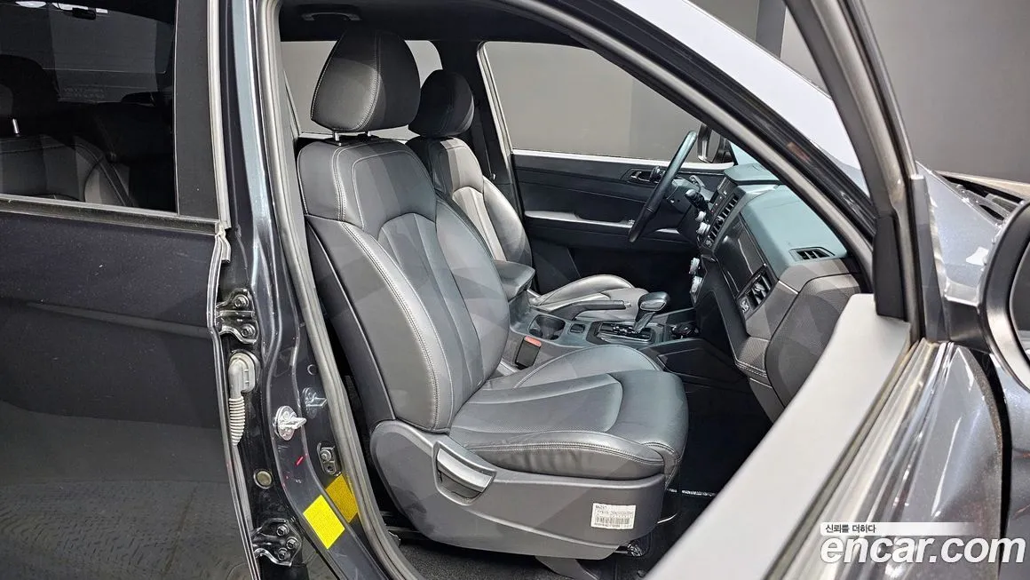 KG Mobility (Ssangyong) Rexton — фото 10