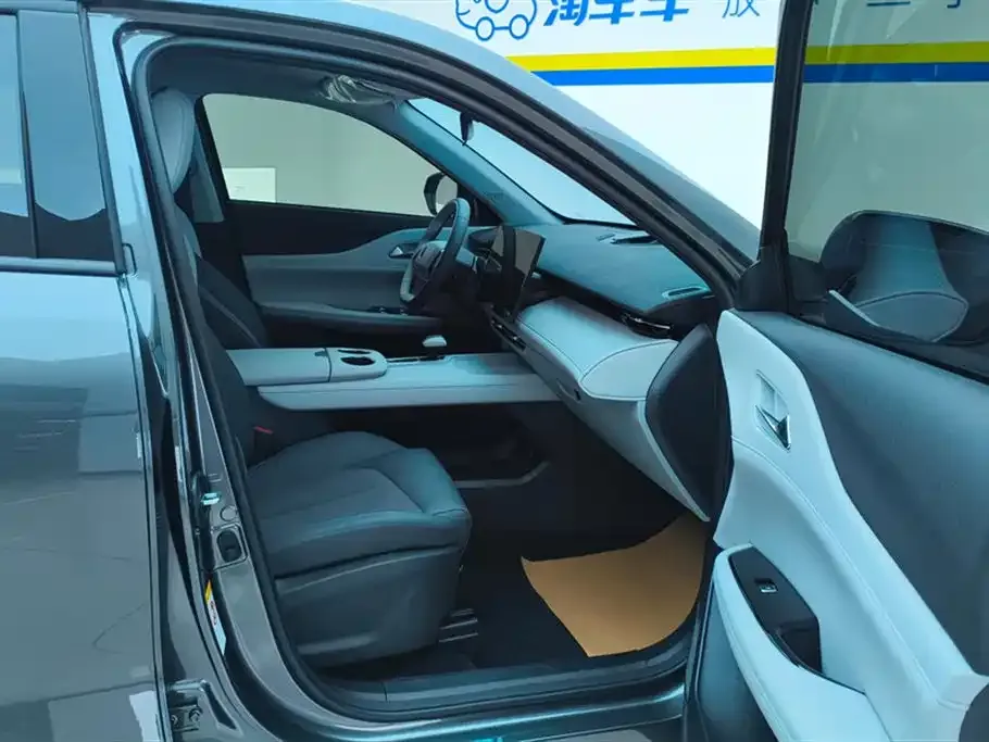 Changan UNI-Z 2025 из CN, фото 8