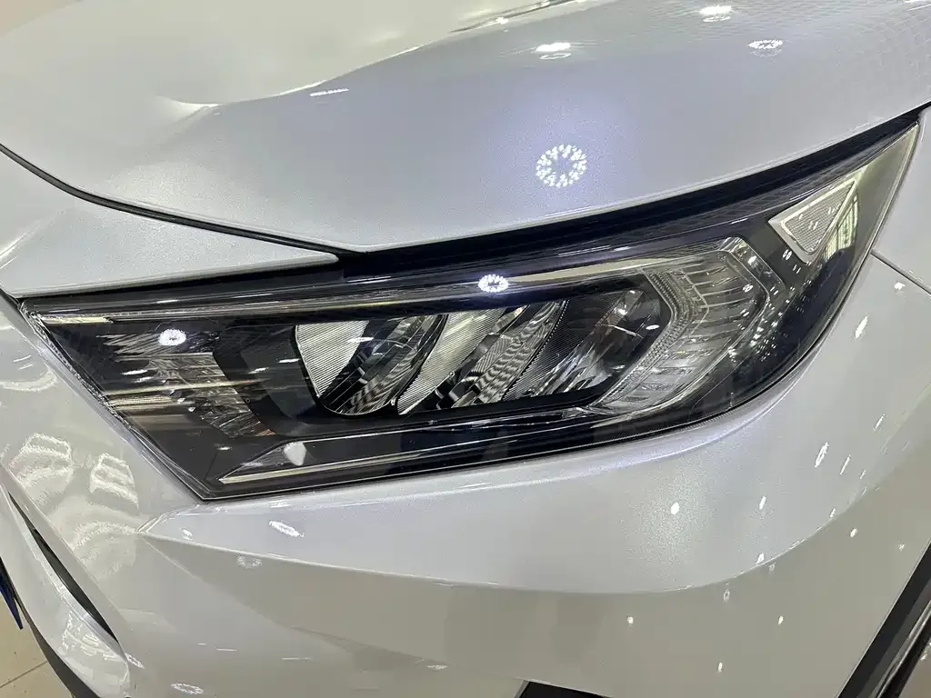 Toyota RAV4 2021 из CN, фото 3